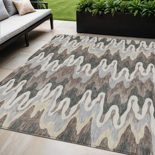 Homeroots 3' Artichoke Green And Ivory Abstract Washable Area Rug For Indoor And Outdoor Spaces, Durable Design 5' X 8' Polyester 584849