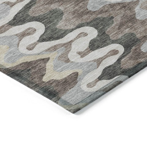 Homeroots 3' Artichoke Green And Ivory Abstract Washable Area Rug For Indoor And Outdoor Spaces, Durable Design 5' X 8' Polyester 584849