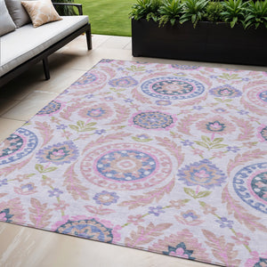 Homeroots 3' Floral Washable Area Rug In Artichoke Green And Blue - Perfect For Indoor And Outdoor Spaces 5' X 8' Polyester 584903