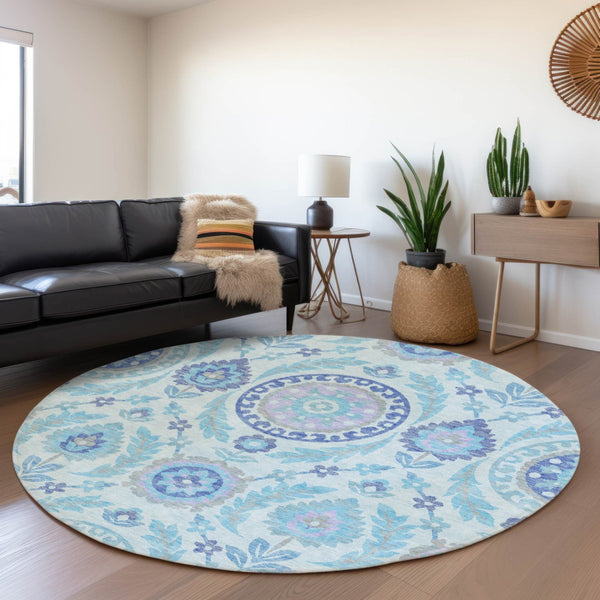 Homeroots 3' Floral Washable Area Rug In Artichoke Green And Blue - Perfect For Indoor And Outdoor Spaces 8' Round Polyester 584952