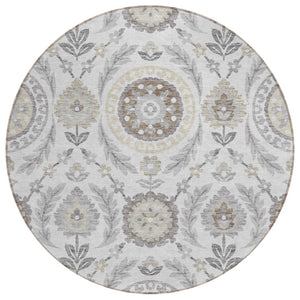 HomeRoots 5' Silver Gray and Taupe Floral Area Rug - Stylish, Washable Indoor-Outdoor Accent for Any Space 8' Round 584958