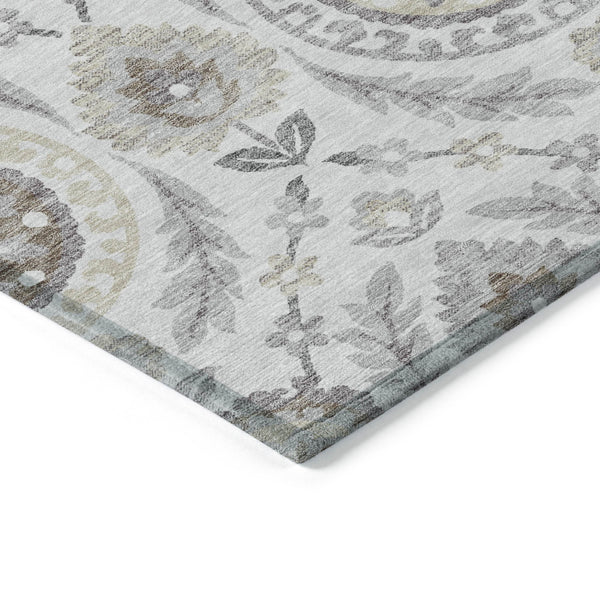 Homeroots 3' Floral Washable Area Rug In Artichoke Green And Blue - Perfect For Indoor And Outdoor Spaces 10' X 14' Polyester 584961