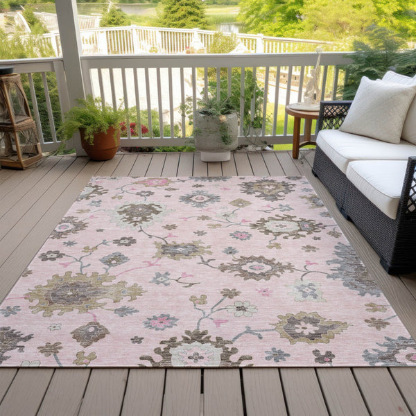 Homeroots 3' Artichoke Green Floral Washable Area Rug – Perfect For Indoor Or Outdoor Spaces, Durable & Stylish 8' X 10' Polyester 585007