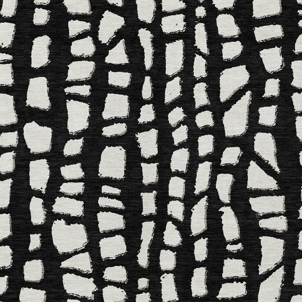 Homeroots 3' Artichoke Green And Ivory Abstract Washable Indoor Outdoor Area Rug For Stylish Spaces 3' X 5' Polyester 585052