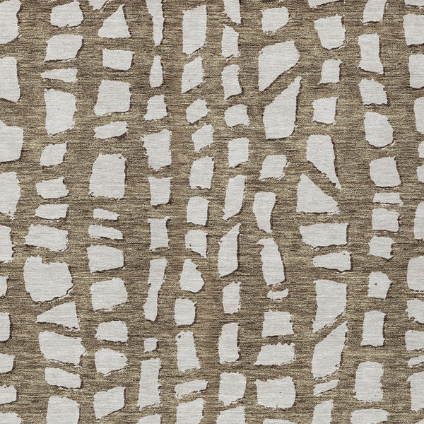 Homeroots 3' Artichoke Green And Ivory Abstract Washable Indoor Outdoor Area Rug For Stylish Spaces 3' X 5' Polyester 585058