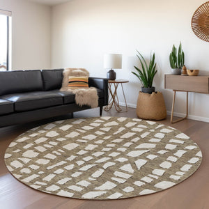 Homeroots 3' Artichoke Green And Ivory Abstract Washable Indoor Outdoor Area Rug For Stylish Spaces 8' Round Polyester 585060