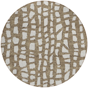 Homeroots 3' Artichoke Green And Ivory Abstract Washable Indoor Outdoor Area Rug For Stylish Spaces 8' Round Polyester 585060