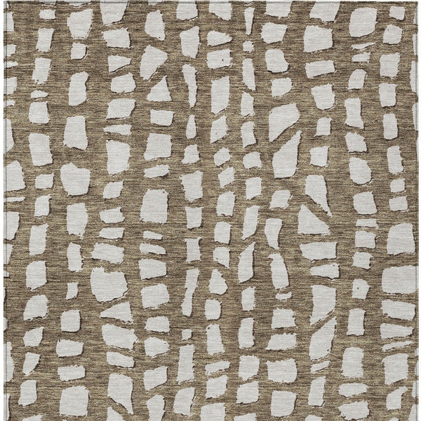 Homeroots 3' Artichoke Green And Ivory Abstract Washable Indoor Outdoor Area Rug For Stylish Spaces 10' X 14' Polyester 585063