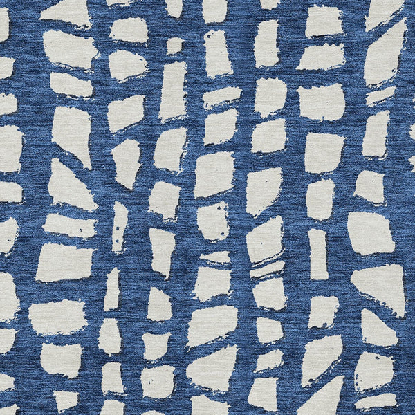 Homeroots 3' Artichoke Green And Ivory Abstract Washable Indoor Outdoor Area Rug For Stylish Spaces 3' X 5' Polyester 585076