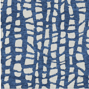 Homeroots 3' Artichoke Green And Ivory Abstract Washable Indoor Outdoor Area Rug For Stylish Spaces 5' X 8' Polyester 585077