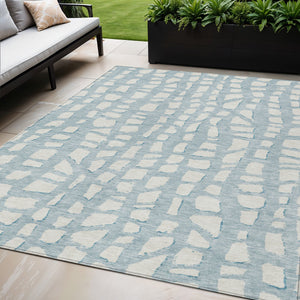 Homeroots 3' Artichoke Green And Ivory Abstract Washable Indoor Outdoor Area Rug For Stylish Spaces 5' X 8' Polyester 585089