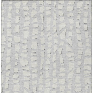 Homeroots 3' Artichoke Green And Ivory Abstract Washable Indoor Outdoor Area Rug For Stylish Spaces 3' X 5' Polyester 585100