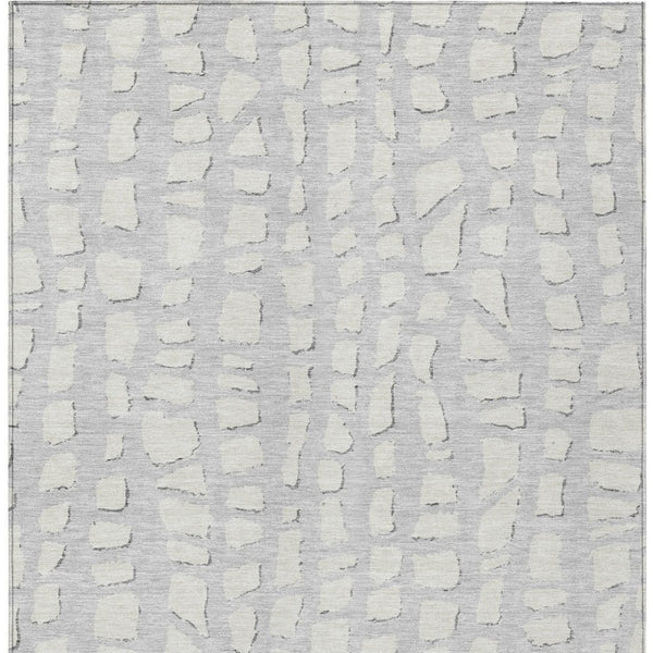 Homeroots 3' Artichoke Green And Ivory Abstract Washable Indoor Outdoor Area Rug For Stylish Spaces 9' X 12' Polyester 585104