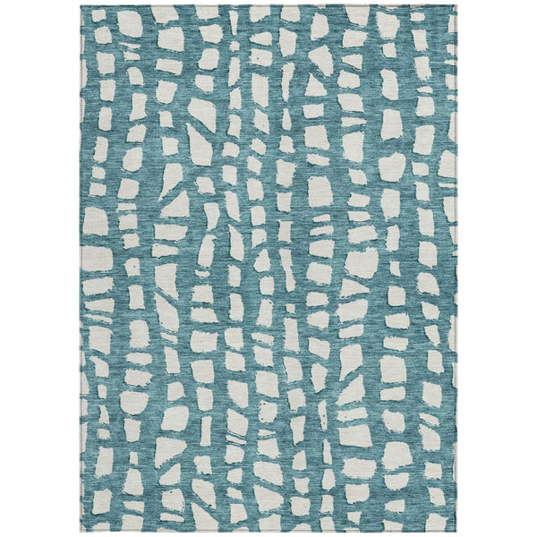 Homeroots 3' Artichoke Green And Ivory Abstract Washable Indoor Outdoor Area Rug For Stylish Spaces 3' X 5' Polyester 585106