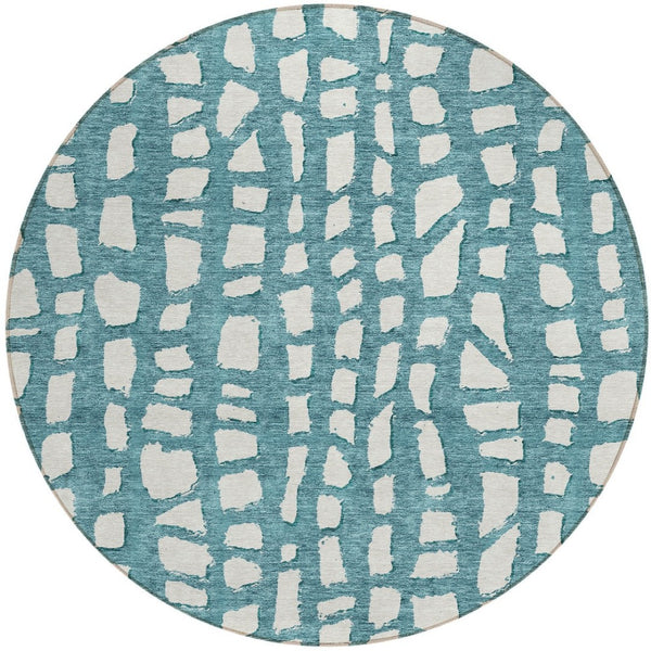Homeroots 3' Artichoke Green And Ivory Abstract Washable Indoor Outdoor Area Rug For Stylish Spaces 8' Round Polyester 585108
