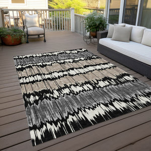 Homeroots 3' Artichoke Green And Ivory Striped Washable Area Rug - Perfect For Indoor And Outdoor Spaces! 3' X 5' Polyester 585118