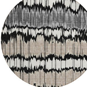 Homeroots 3' Artichoke Green And Ivory Striped Washable Area Rug - Perfect For Indoor And Outdoor Spaces! 8' Round Polyester 585120