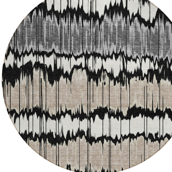 Homeroots 3' Artichoke Green And Ivory Striped Washable Area Rug - Perfect For Indoor And Outdoor Spaces! 8' Round Polyester 585120