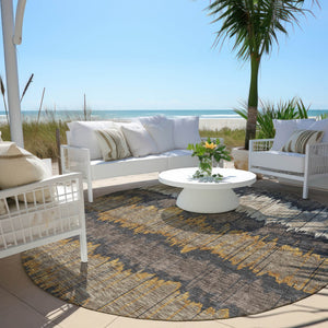 Homeroots 3' Artichoke Green And Ivory Striped Washable Area Rug - Perfect For Indoor And Outdoor Spaces! 8' Round Polyester 585132