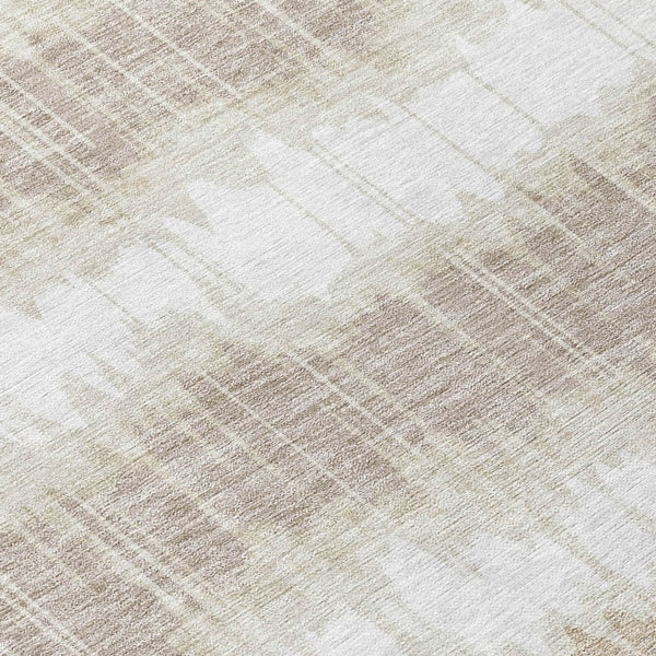 Homeroots 3' Artichoke Green And Ivory Striped Washable Area Rug - Perfect For Indoor And Outdoor Spaces! 8' Round Polyester 585144