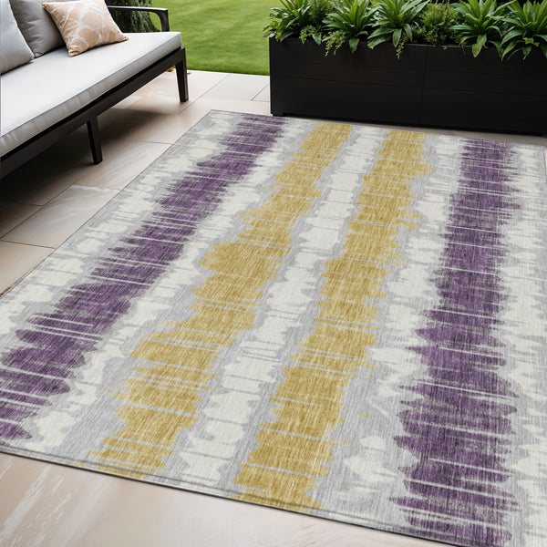 Homeroots 3' Artichoke Green And Ivory Striped Washable Area Rug - Perfect For Indoor And Outdoor Spaces! 5' X 8' Polyester 585161
