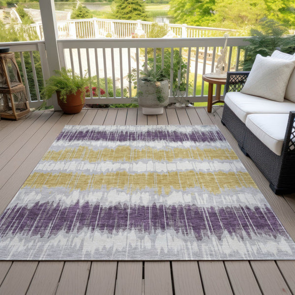Homeroots 3' Artichoke Green And Ivory Striped Washable Area Rug - Perfect For Indoor And Outdoor Spaces! 5' X 8' Polyester 585161
