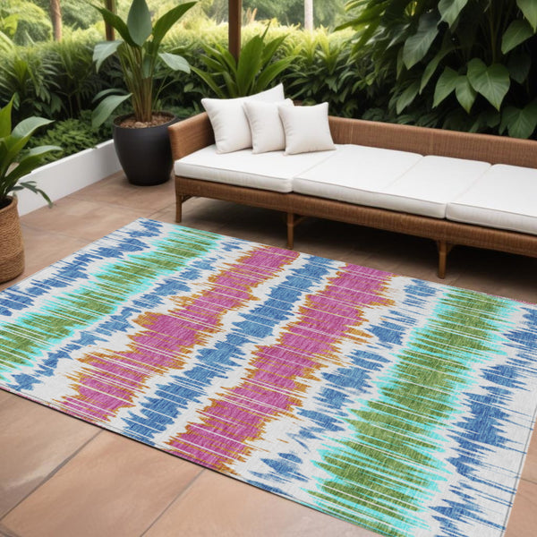 Homeroots 3' Artichoke Green And Ivory Striped Washable Area Rug - Perfect For Indoor And Outdoor Spaces! 10' X 14' Polyester 585183