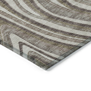 Homeroots 3' Artichoke Green And Ivory Abstract Washable Area Rug For Indoor And Outdoor Spaces, Durable Design 8' Round Polyester 585198