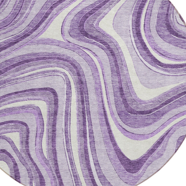 Homeroots 3' Artichoke Green And Ivory Abstract Washable Area Rug For Indoor And Outdoor Spaces, Durable Design 8' Round Polyester 585234