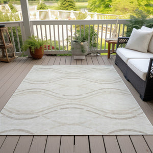 Homeroots 3' Black Gray Ivory Abstract Indoor Outdoor Area Rug - Stylish, Washable, And Durable For Any Space 3' X 5' Polyester 585262