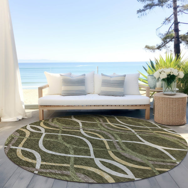Homeroots 3' Black Gray Ivory Abstract Indoor Outdoor Area Rug - Stylish, Washable, And Durable For Any Space 8' Round Polyester 585276
