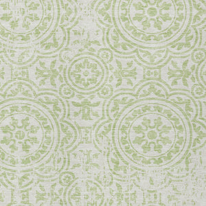 Homeroots 3' Artichoke Green Medallion Rug – Stylish, Washable, Indoor/Outdoor Comfort For Any Space 8' X 10' Polyester 585325