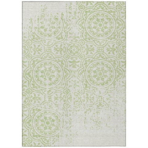 Homeroots 3' Artichoke Green Medallion Rug – Stylish, Washable, Indoor/Outdoor Comfort For Any Space 10' X 14' Polyester 585327