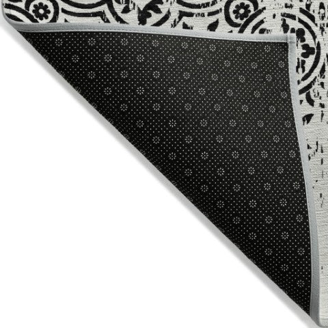 Homeroots 3' Artichoke Green Medallion Rug – Stylish, Washable, Indoor/Outdoor Comfort For Any Space 8' Round Polyester 585330