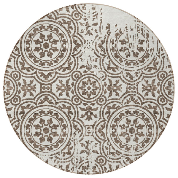 Homeroots 3' Artichoke Green Medallion Rug – Stylish, Washable, Indoor/Outdoor Comfort For Any Space 8' Round Polyester 585336