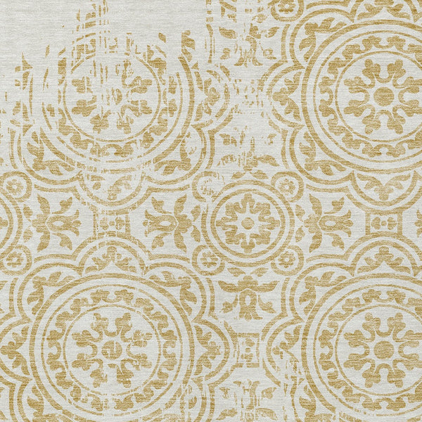 Homeroots 3' Artichoke Green Medallion Rug – Stylish, Washable, Indoor/Outdoor Comfort For Any Space 5' X 8' Polyester 585341