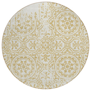 HomeRoots 5' Gold and Ivory Medallion Washable Area Rug – Elegant, Durable Design for Indoor and Outdoor Spaces 8' Round 585342