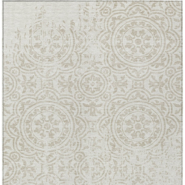 Homeroots 3' Artichoke Green Medallion Rug – Stylish, Washable, Indoor/Outdoor Comfort For Any Space 5' X 8' Polyester 585347