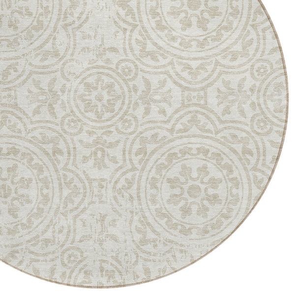 Homeroots 3' Artichoke Green Medallion Rug – Stylish, Washable, Indoor/Outdoor Comfort For Any Space 8' Round Polyester 585348