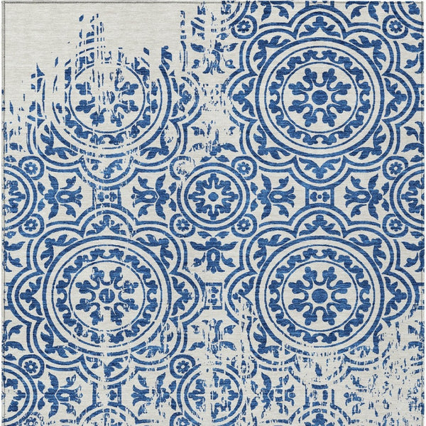 Homeroots 3' Artichoke Green Medallion Rug – Stylish, Washable, Indoor/Outdoor Comfort For Any Space 3' X 5' Polyester 585358