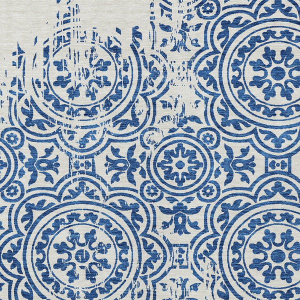 Homeroots 3' Artichoke Green Medallion Rug – Stylish, Washable, Indoor/Outdoor Comfort For Any Space 3' X 5' Polyester 585358