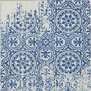 Homeroots 3' Artichoke Green Medallion Rug – Stylish, Washable, Indoor/Outdoor Comfort For Any Space 5' X 8' Polyester 585359