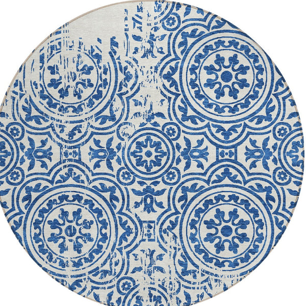 Homeroots 3' Artichoke Green Medallion Rug – Stylish, Washable, Indoor/Outdoor Comfort For Any Space 8' Round Polyester 585360