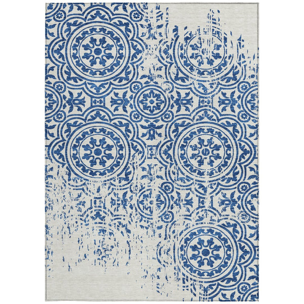 Homeroots 3' Artichoke Green Medallion Rug – Stylish, Washable, Indoor/Outdoor Comfort For Any Space 9' X 12' Polyester 585362