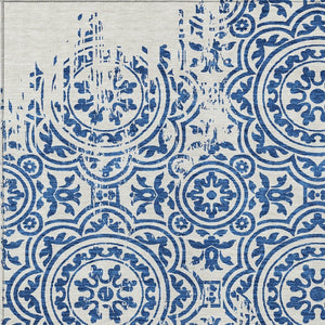 Homeroots 3' Artichoke Green Medallion Rug – Stylish, Washable, Indoor/Outdoor Comfort For Any Space 9' X 12' Polyester 585362