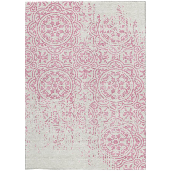 Homeroots 3' Artichoke Green Medallion Rug – Stylish, Washable, Indoor/Outdoor Comfort For Any Space 5' X 8' Polyester 585365