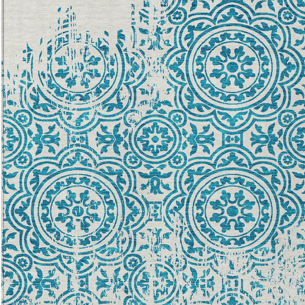 Homeroots 3' Artichoke Green Medallion Rug – Stylish, Washable, Indoor/Outdoor Comfort For Any Space 3' X 5' Polyester 585382