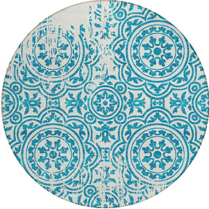 Homeroots 3' Artichoke Green Medallion Rug – Stylish, Washable, Indoor/Outdoor Comfort For Any Space 8' Round Polyester 585384