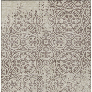 Homeroots 3' Artichoke Green Medallion Rug – Stylish, Washable, Indoor/Outdoor Comfort For Any Space 8' X 10' Polyester 585391