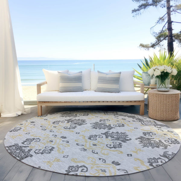Homeroots 3' Stylish Beige Tan And Taupe Oriental Washable Area Rug For Indoor And Outdoor Spaces, Durable Design 8' Round Polyester 585408
